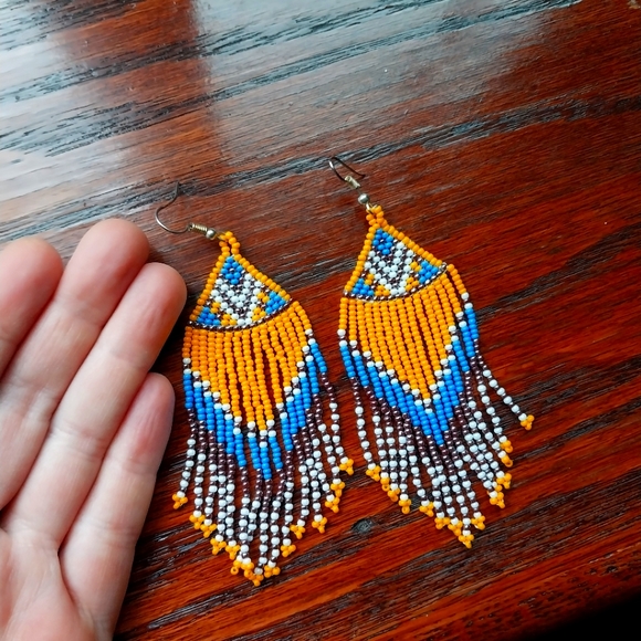 Handmade "V" is for Victory Beaded Earrings - Picture 2 of 3